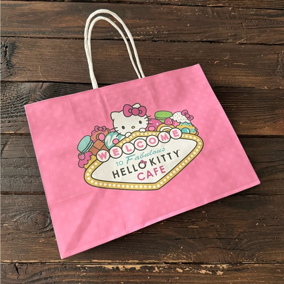 Hello Kitty Cafe Las Vegas Shopping Bag - Picture 1 of 3